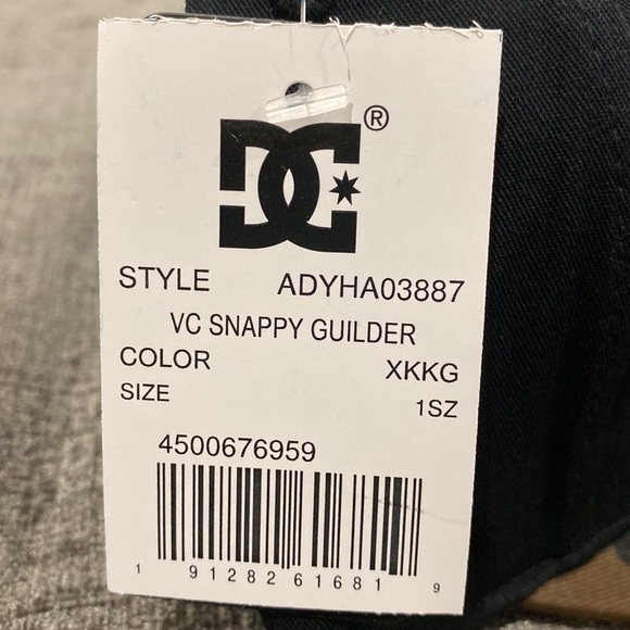 DC SnapBack Hat - Picture 7 of 7